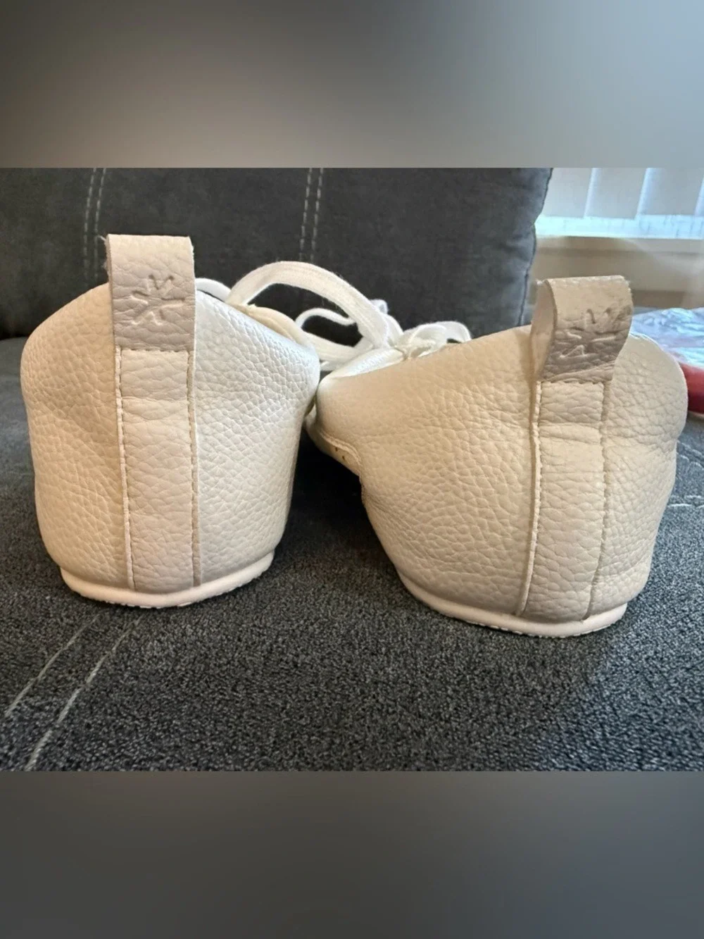 Splendid White Sand Julian Low Top Perforated Sneakers Size 9.5